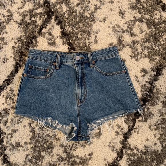 Urban outfitters BDG high waist Jean shorts - Picture 1 of 2